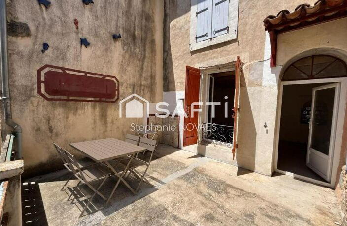 A rénover !! Maison de village de 180 m², avec terrasse et immense garage de 100 m² - fort potentiel ! — photo 2