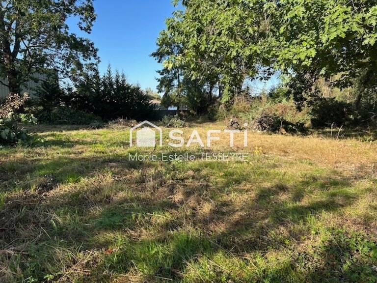A saisir! Superbe terrain à bâtir possibilité de faire 2 maisons — photo 1