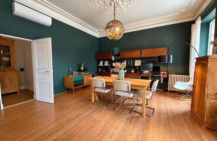 Maison de 180m2, piscine, jardin et pétanque! — photo 4