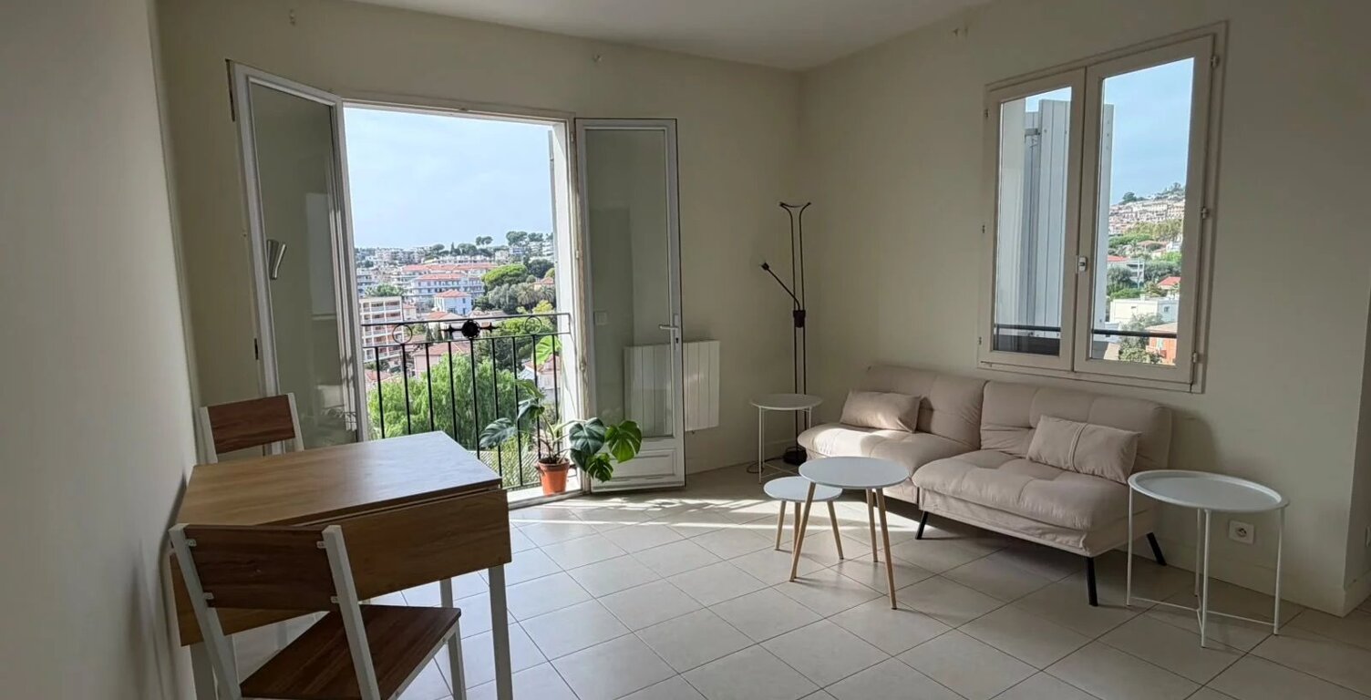 Location 2 pièces Meublé Le CANNET — photo 1