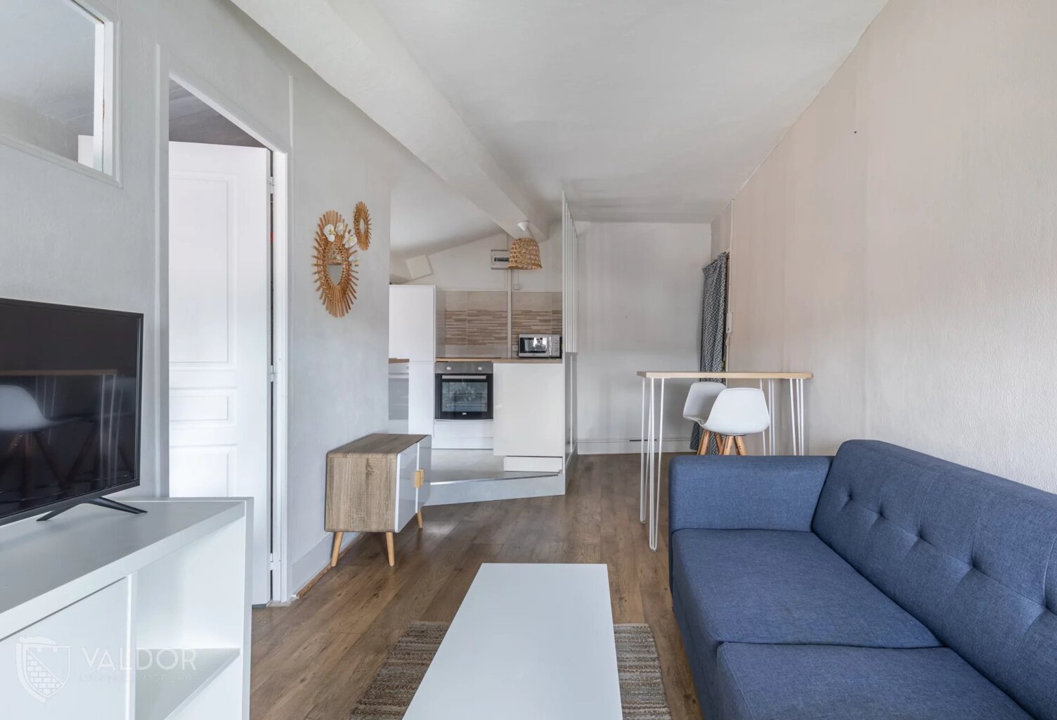 T1 BIS VILLEURBANNE — photo 1