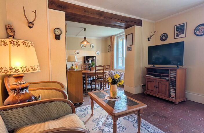 Maison de caractère sur 2175 m² de terrain clos et arboré — photo 5