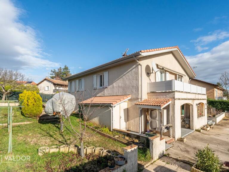 JASSANS RIOTTIER - Maison sur sous-sol - Deux habitations possibles — photo 1