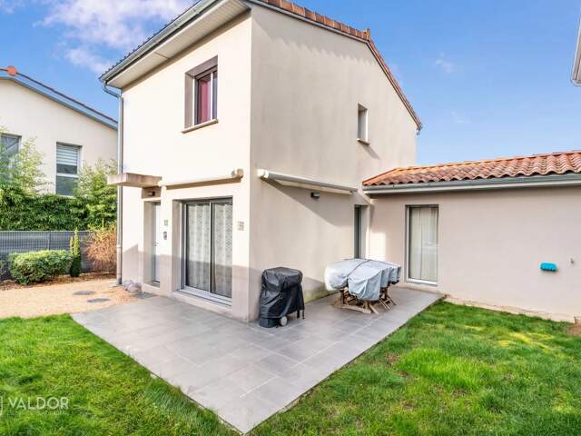 Genay - Maison de 2019 (RT 2012) - 90 m² - Au centre du village — photo du bien