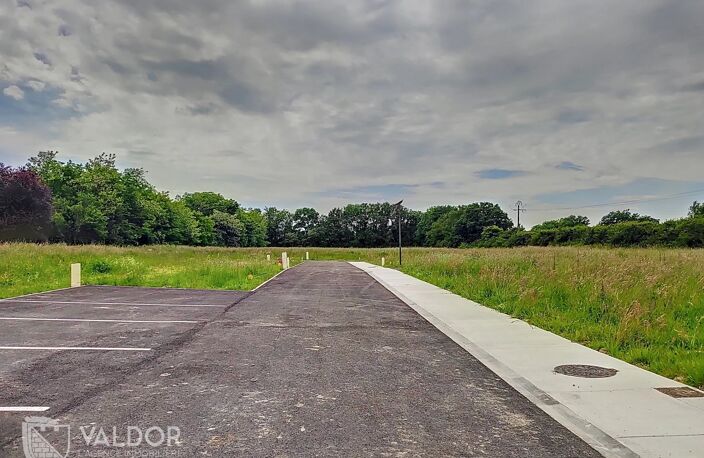 Terrain constructible viabilisé – 801 m² – MARLIEUX (01240) — photo 2