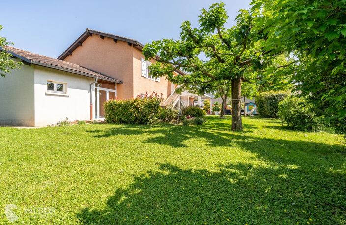Bien vendu : Maison 119 m² Jassans-Riottier (01480) — photo 2