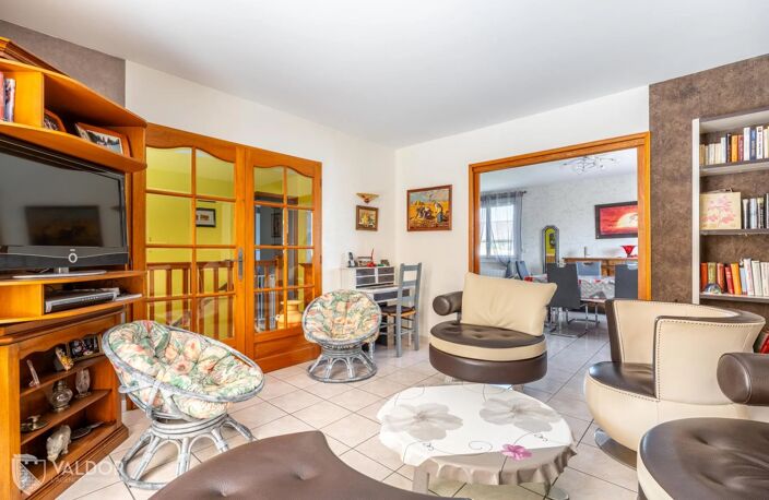 Bien vendu : Maison 119 m² Jassans-Riottier (01480) — photo 4