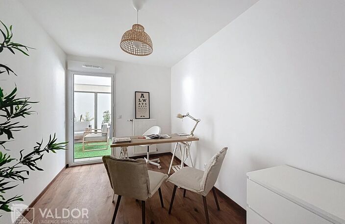 Appartement T4 avec terrasse, box et garage – Hyper centre Villefranche-sur-Saône — photo 5