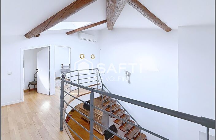 7eme  DUPLEX 144 M² VUE VIEUX-PORT avec parking — photo 3