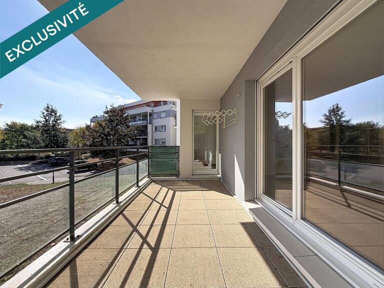 Appartement avec terrasse, garage et parking — photo 1