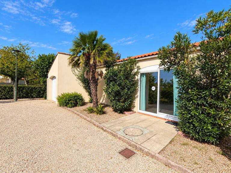Maison de plain-pied 104 m² – 3 chambres, garage et jardin — photo 1