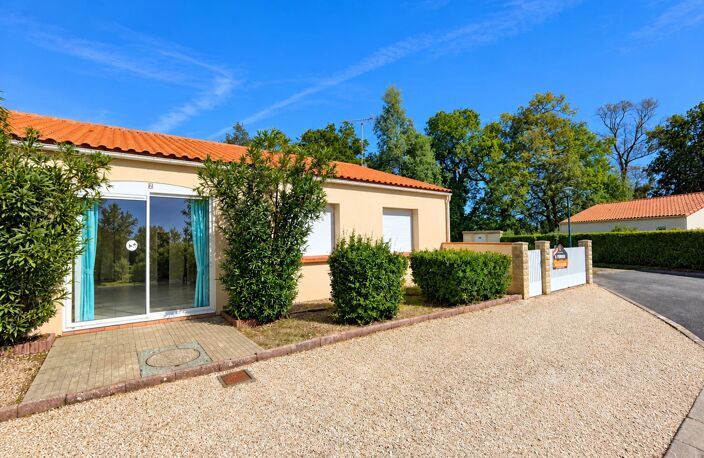 Maison de plain-pied 104 m² – 3 chambres, garage et jardin — photo 2