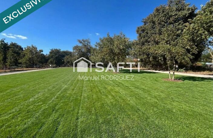 À VENDRE  TERRAIN CONSTRUCTIBLE DE 3 440 m² À LUXEY — photo 2