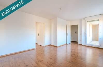 Appartement type 2 avec terrasse et parking — photo du bien