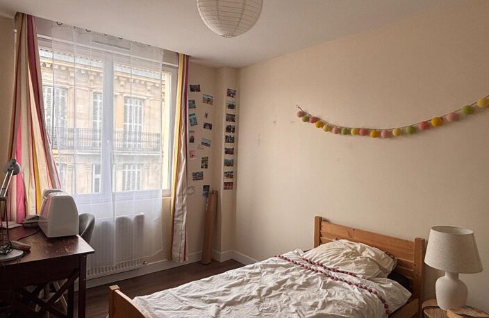 BEAU T3 TRAVERSANT DE 73m² - DERNIER ETAGE - PETITE COPROPRIETE — photo 5