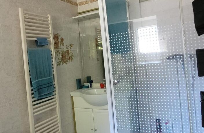 Maison T6 avec jardin, dépendances et garage avec commodités de plain-pied, peu énergivore — photo 5