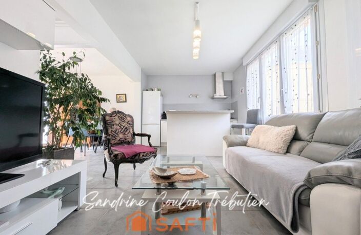 Maison de ville de 67 m² avec terrasse et garage — photo 2