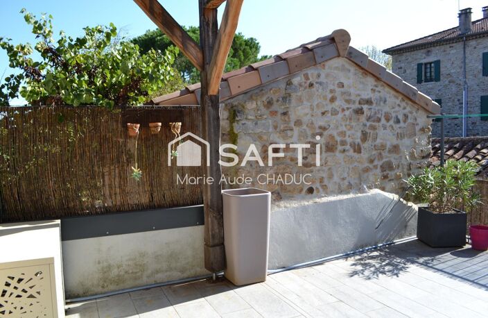 Studio meublé 37 m2 centre ville Lablachère, climatisé — photo 2
