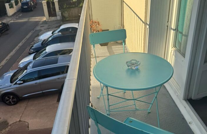 Très Bel Appartement 2P avec extérieur Quartier Hermitage Pontoise — photo 5