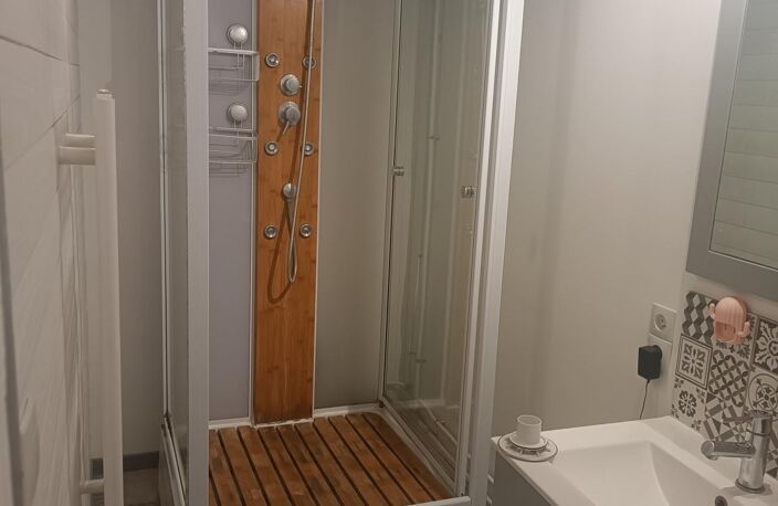 Esprit loft sous les toits, au cœur d'Auxerre — photo 5