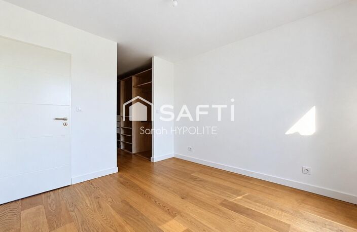 Maison neuve de 112 m2 avec garage et piscine — photo 5