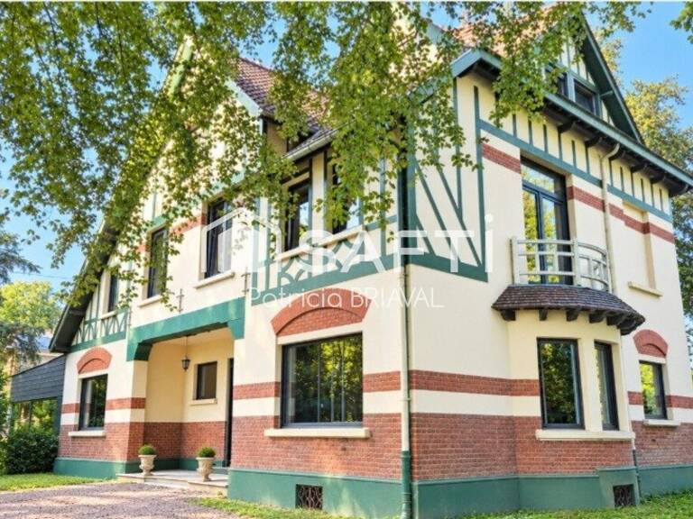 MAISON BOURGEOISE — photo 1