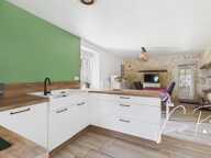 Maison Charentaise de 150 m² Dépendances et 2000m² de jardin — photo 3
