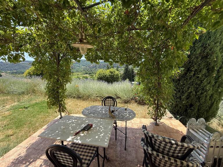 VILLAGE PRISÉ en DRÔME PROVENCALE, — photo 1