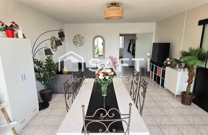 Secteur Gare : Appartement de 98m² avec 3 chambres, balcon, cave et garage. — photo 4