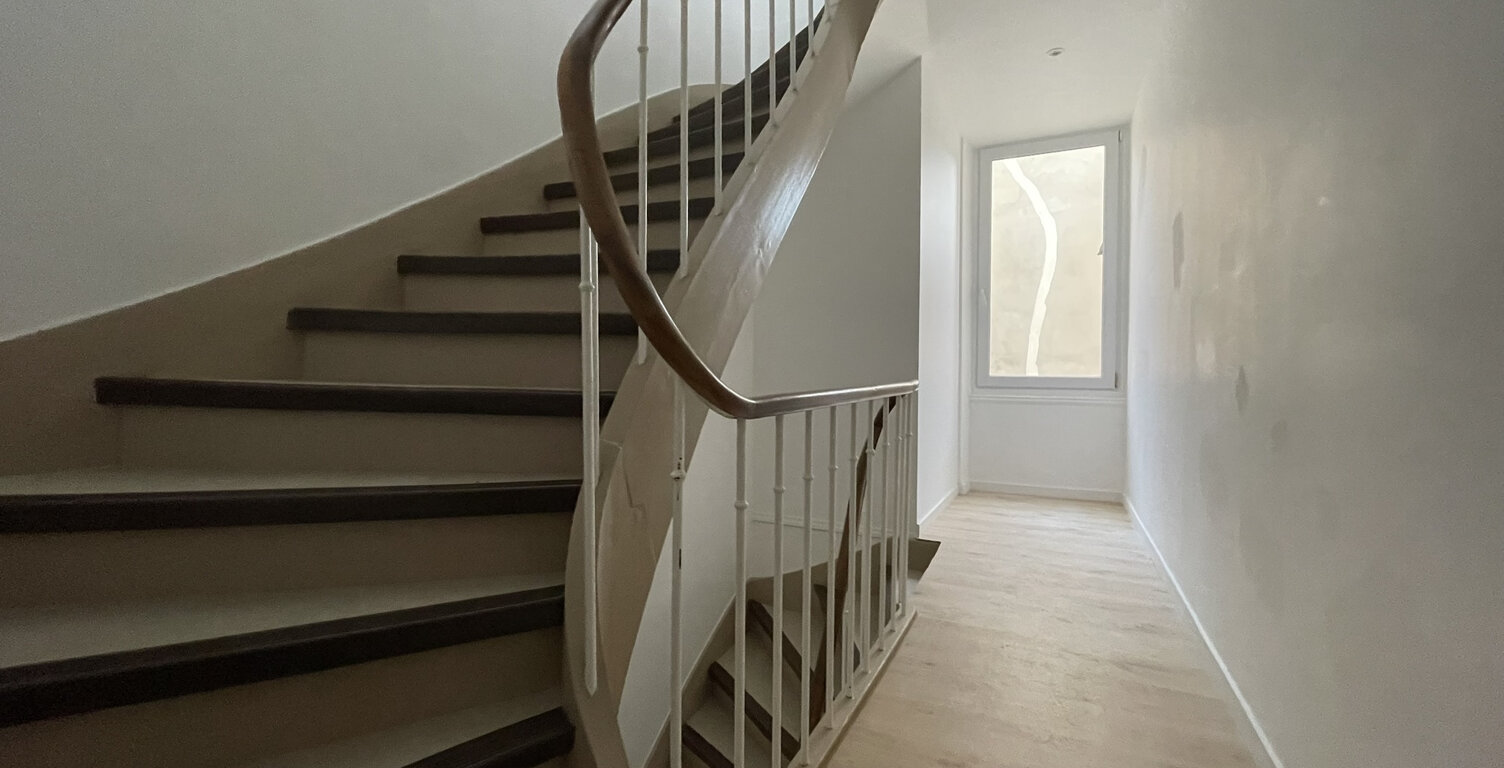 REIMS, secteur Courlancy, type 2 refait à neuf — photo 1
