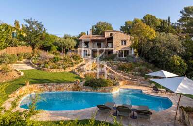 BASTIDE D'EXCEPTION À MOUGINS — photo du bien