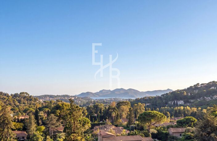 BASTIDE D'EXCEPTION À MOUGINS — photo 2