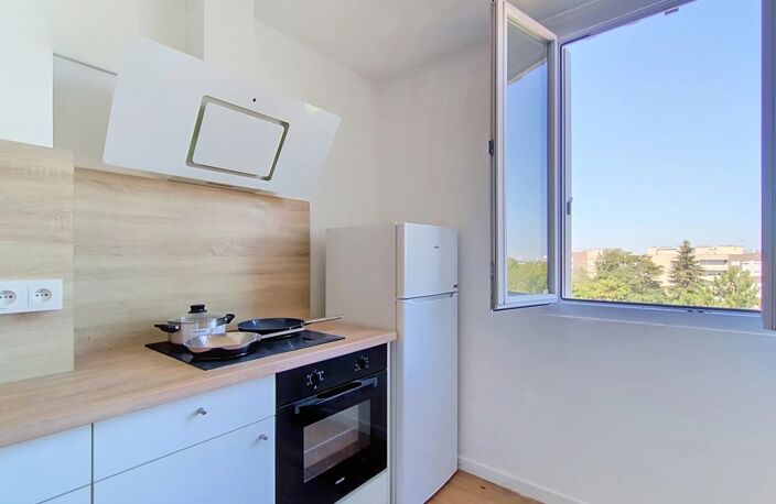 Appartement 5 pièces - Valenton - 1400 € / mois — photo 3