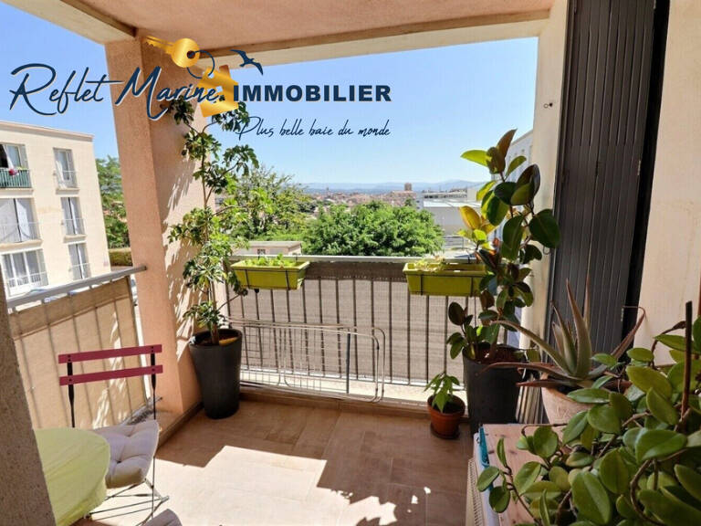 COUP DE COEUR À LA CIOTAT   T3 RÉNOVÉ AVEC TERRASSE À DEUX PA — photo 1