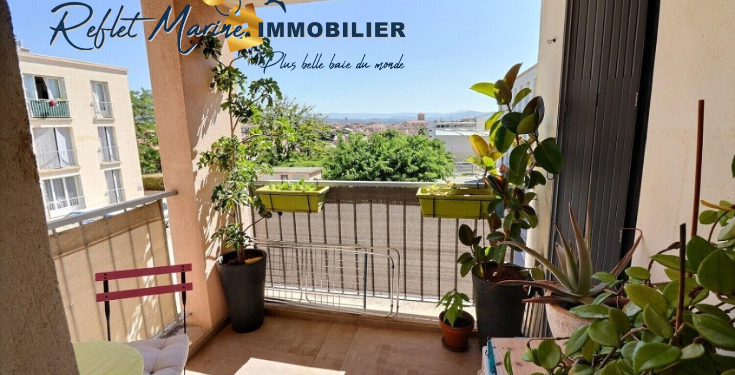 COUP DE COEUR À LA CIOTAT   T3 RÉNOVÉ AVEC TERRASSE À DEUX PA — photo 1