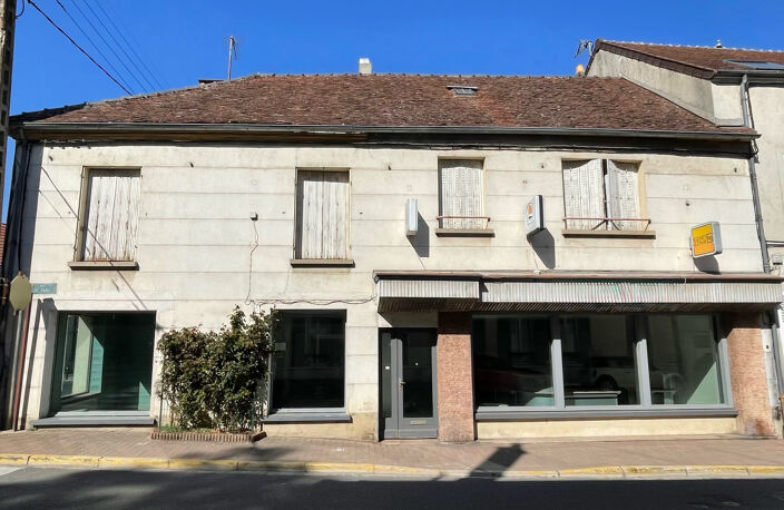 Ensemble immobilier de 2 locaux commerciaux et 2 appartement — photo 4