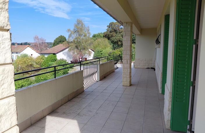 Vente maison 6 pièces 113 m² Iguerande (71340) — photo 3