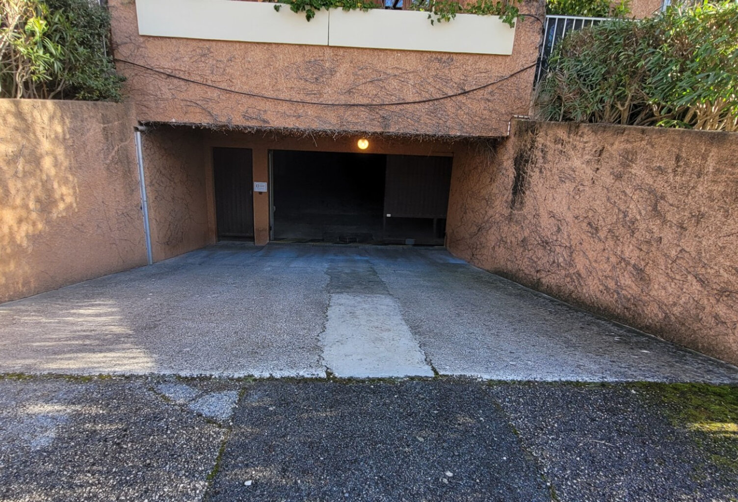 Garage fermé 18 m2 la Valette du Var — photo 1