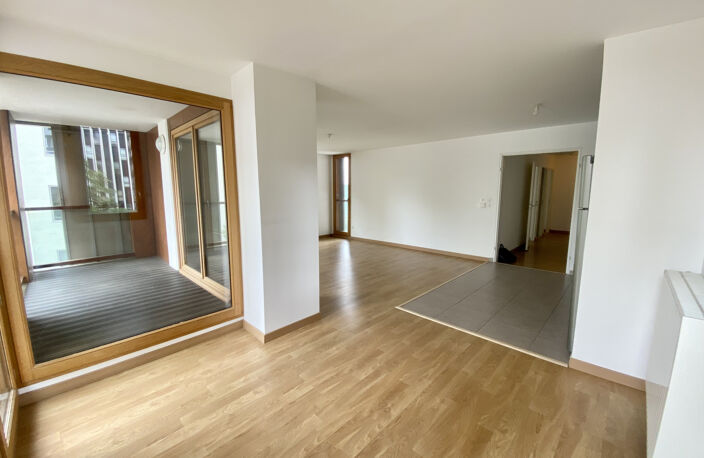 APPARTEMENT RECENT NANTES - 3 pièce(s) - 75,26 m2 — photo 4
