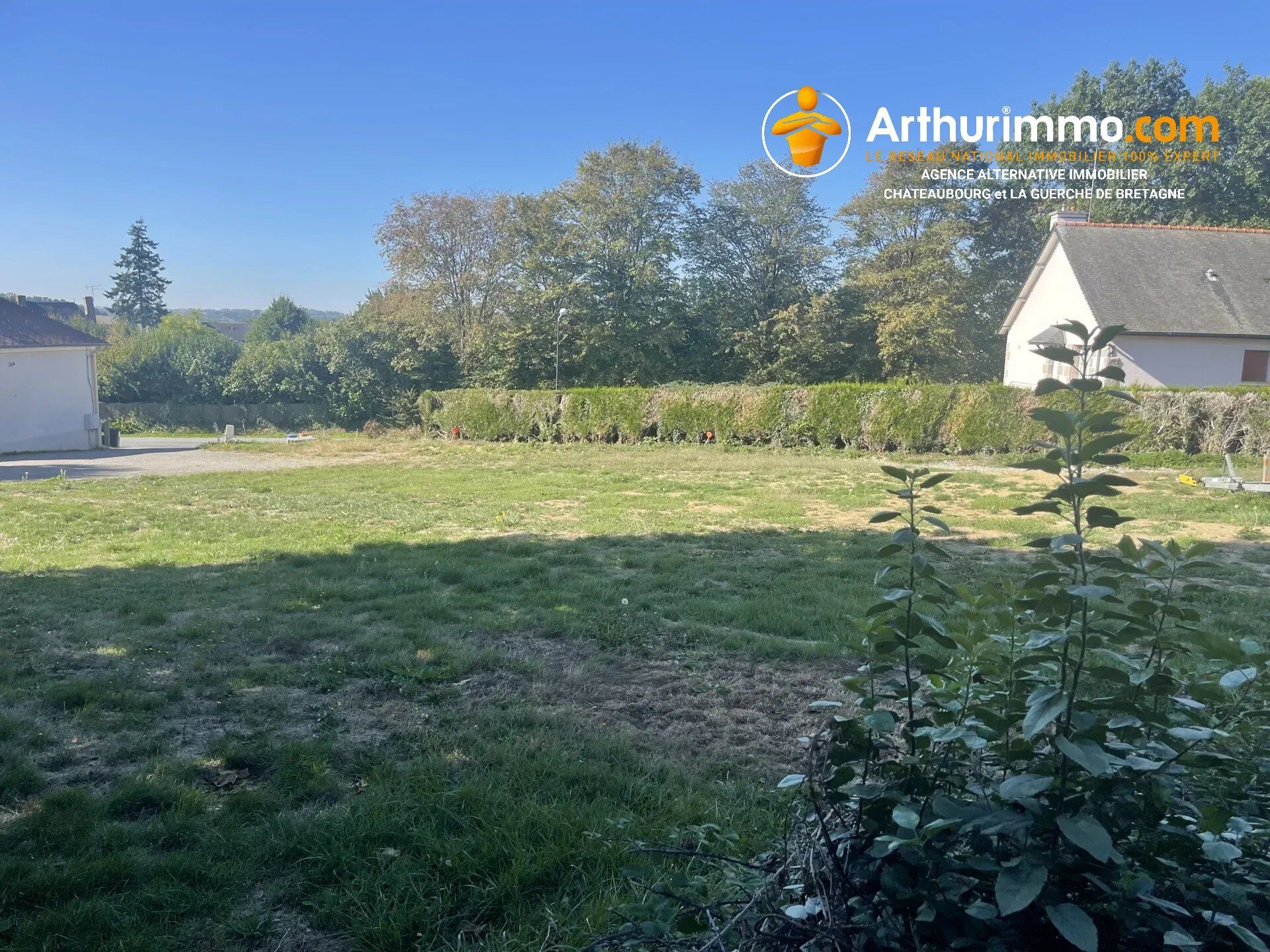 Terrain 804 m² · à Châteaugiron · 120 000 €
