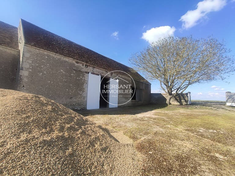 Espace de stockage Cravant 150 m2 — photo 1
