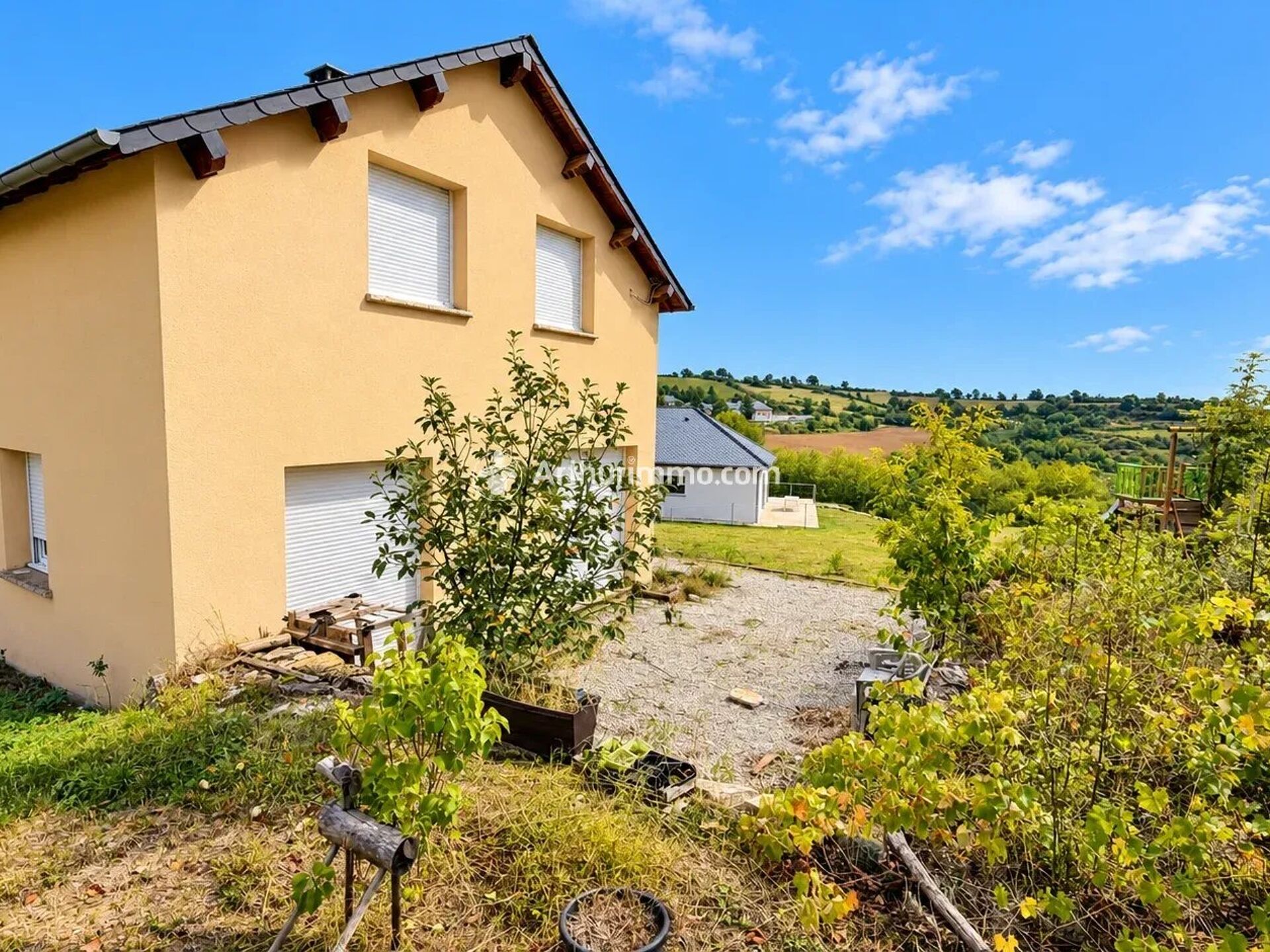 Maison 4 pièces 140 m² · à Saint-Léons · 140 m² · 253 000 €