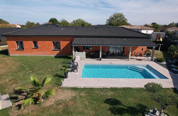 Maison contemporaine de plain-pied 143m2 - Piscine - 1 336m2 — photo 3