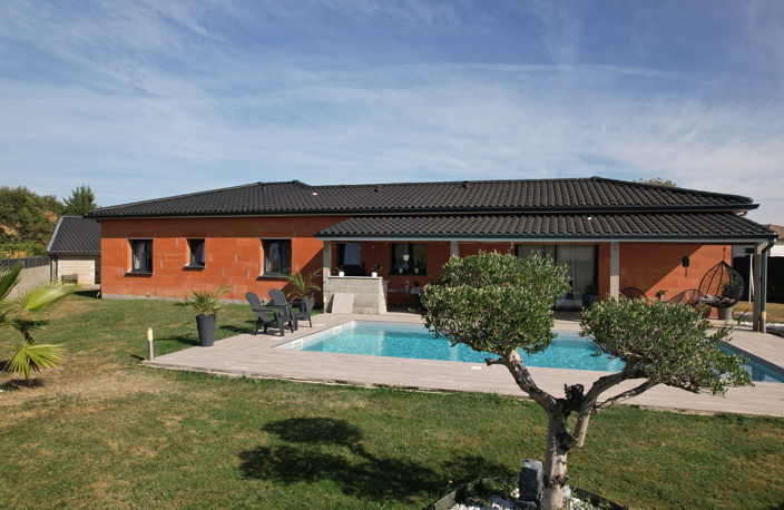 Maison contemporaine de plain-pied 143m2 - Piscine - 1 336m2 — photo 4