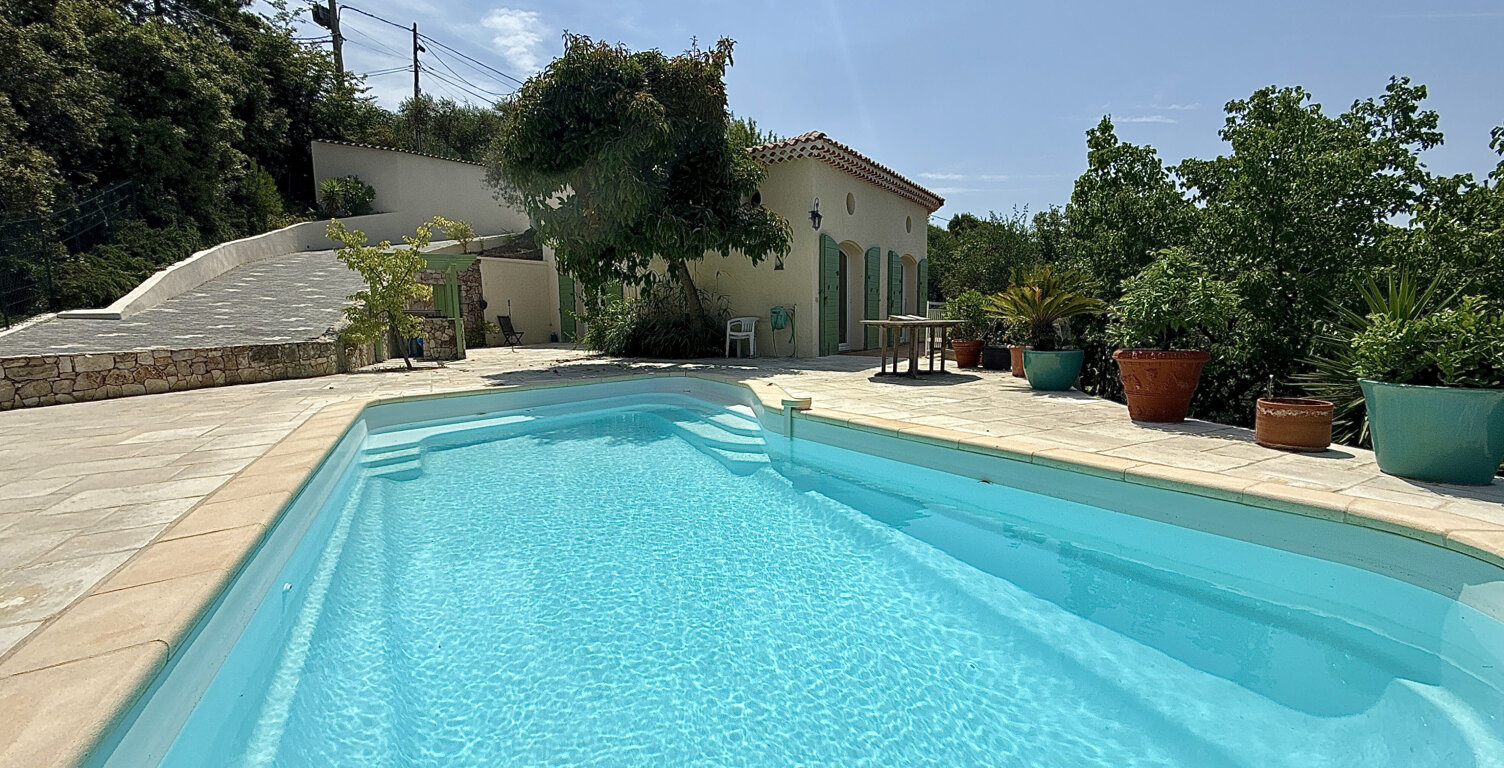 CASTAGNIERS/ Jolie Villa 5 Piéces avec piscine au Calme Abso — photo 1