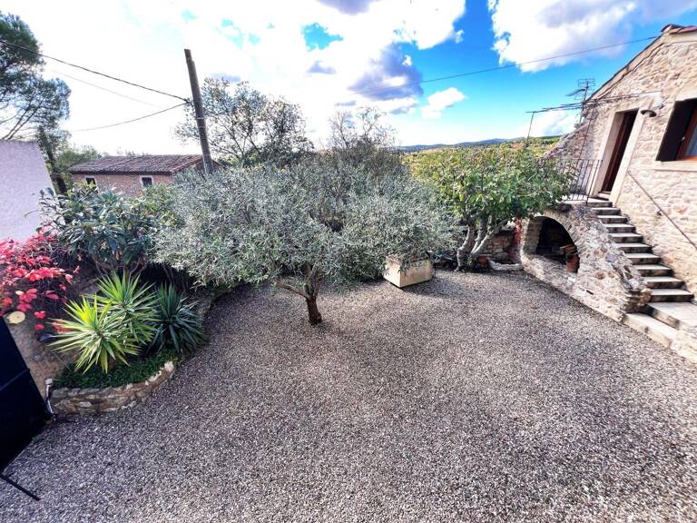 Maison de village — photo 1
