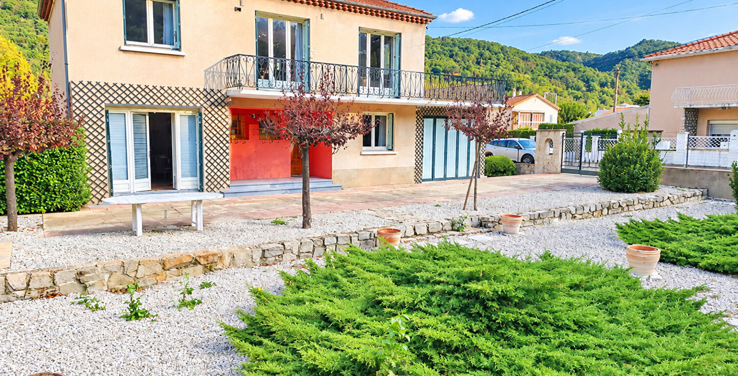 Idéal 1er achat !!! Maison à rafraichir type 5 de 125m² hab. avec garage et terrain de 690m² — photo 1