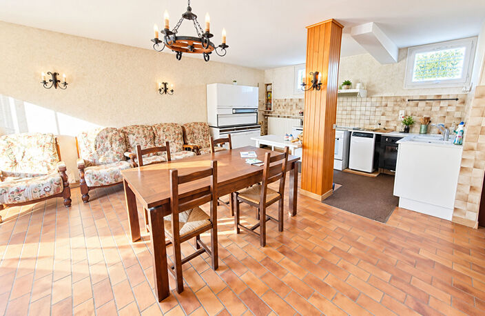 Idéal 1er achat !!! Maison à rafraichir type 5 de 125m² hab. avec garage et terrain de 690m² — photo 2