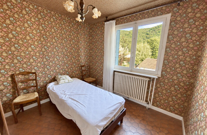 Idéal 1er achat !!! Maison à rafraichir type 5 de 125m² hab. avec garage et terrain de 690m² — photo 5