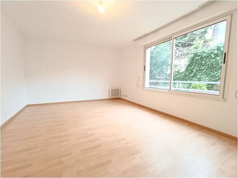 Trois pièces — photo 1